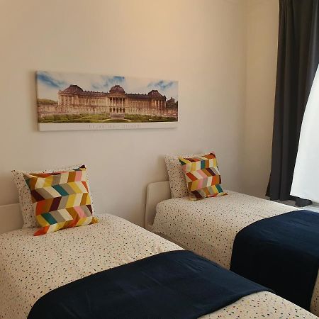 Chez Esmara Et Philippe Grand-Place بروكسل الغرفة الصورة